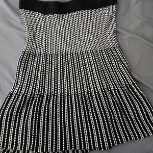 Size medium women's skirt